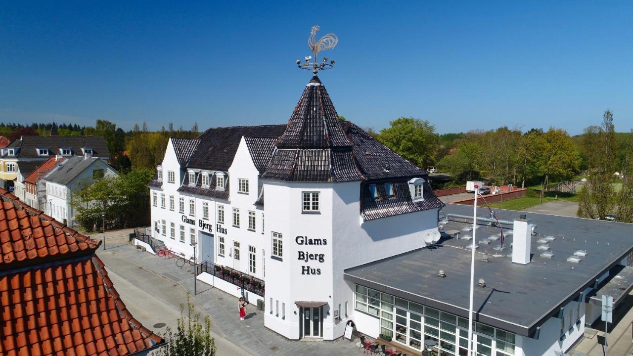 Aparthotel Glamsbjerghus Extérieur photo