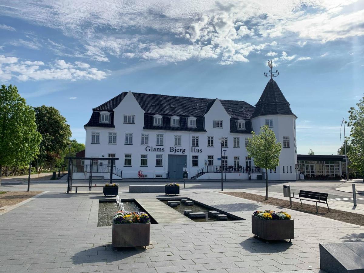 Aparthotel Glamsbjerghus Extérieur photo